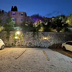 D'angeline-vue Panoramique, Jardin Partage, Parking, Voiture Indispensable, Route Etroite Et Pentue, A 10 Min De Monaco