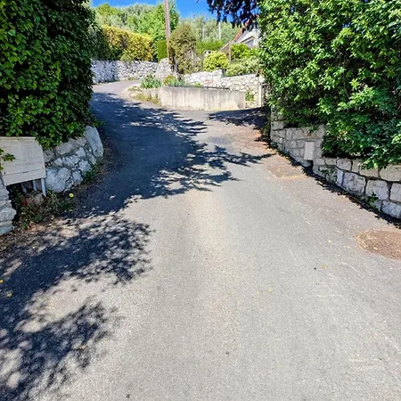 D'angeline-vue Panoramique, Jardin Partage, Parking, Voiture Indispensable, Route Etroite Et Pentue, A 10 Min De Monaco * Beausoleil