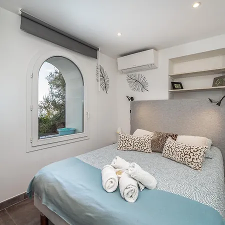 D'angeline-vue Panoramique, Jardin Partage, Parking, Voiture Indispensable, Route Etroite Et Pentue, A 10 Min De Monaco * Beausoleil