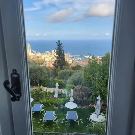 Apartmán D'angeline-vue Panoramique, Jardin Partage, Parking, Voiture Indispensable, Route Etroite Et Pentue, A 10 Min De Monaco