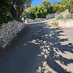 D'angeline-vue Panoramique, Jardin Partage, Parking, Voiture Indispensable, Route Etroite Et Pentue, A 10 Min De Monaco Apartment *