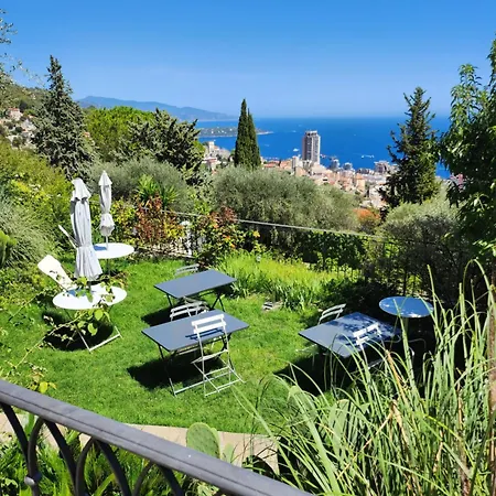 D'angeline, Vue Mer, Jardin Commun, Parking, Voiture Requise, 10 Min En Voiture De Monaco, Route Etroite, Pente Raide, Croisement Limite, Sea View, Shared Garden, Parking, Car Required, 10 Min Drive From Monaco, Narrow Steep Road, Limited Pass Apartment *