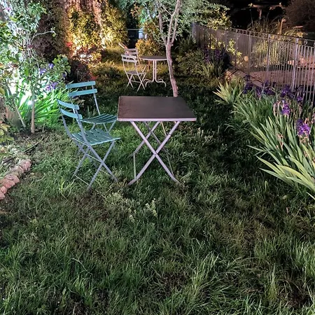 Apartment D'angeline, Vue Mer, Jardin Commun, Parking, Voiture Requise, 10 Min En Voiture De Monaco, Route Etroite, Pente Raide, Croisement Limite, Sea View, Shared Garden, Parking, Car Required, 10 Min Drive From Monaco, Narrow Steep Road, Limited Pass Beausoleil