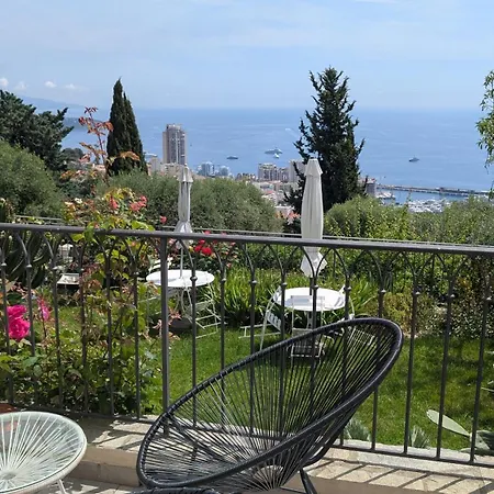 D'angeline, Vue Mer, Jardin Commun, Parking, Voiture Requise, 10 Min En Voiture De Monaco, Route Etroite, Pente Raide, Croisement Limite, Sea View, Shared Garden, Parking, Car Required, 10 Min Drive From Monaco, Narrow Steep Road, Limited Pass Apartment