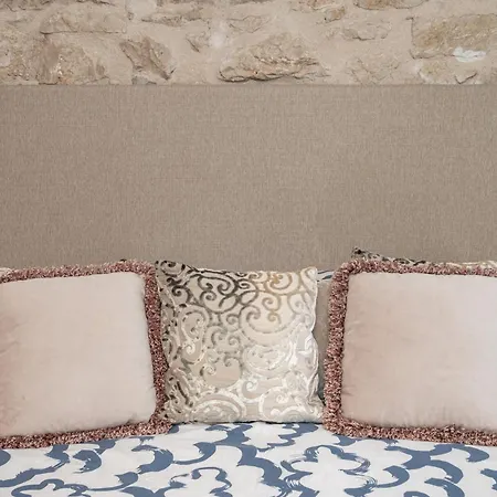 D'angeline-vue Panoramique, Jardin Partage, Parking, Voiture Indispensable, Route Etroite Et Pentue, A 10 Min De Monaco شقة