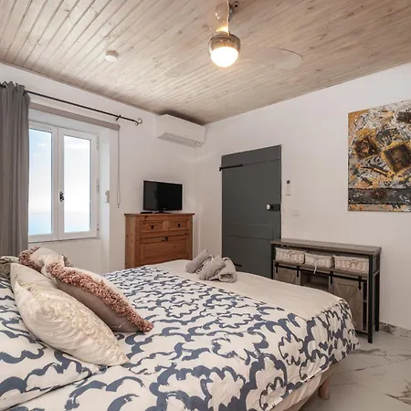 D'angeline-vue Panoramique, Jardin Partage, Parking, Voiture Indispensable, Route Etroite Et Pentue, A 10 Min De Monaco بوزولي