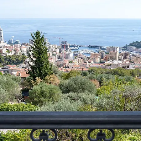 D'angeline-vue Panoramique, Jardin Partage, Parking, Voiture Indispensable, Route Etroite Et Pentue, A 10 Min De Monaco Beausoleil